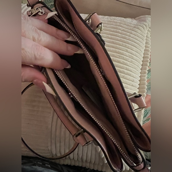 Coach mini sage carryall in signature canvas khaki/carnation new without tags - Picture 9 of 10